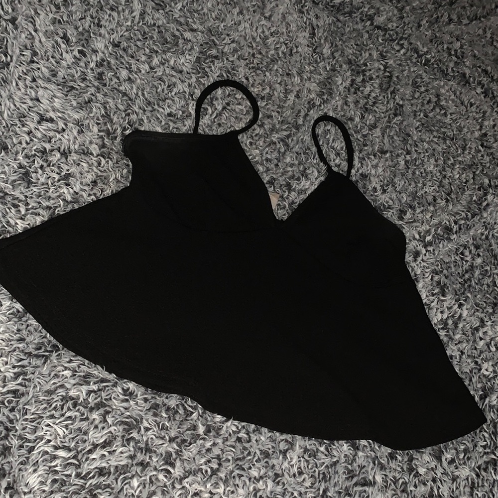 Black loose vline strapped shirt